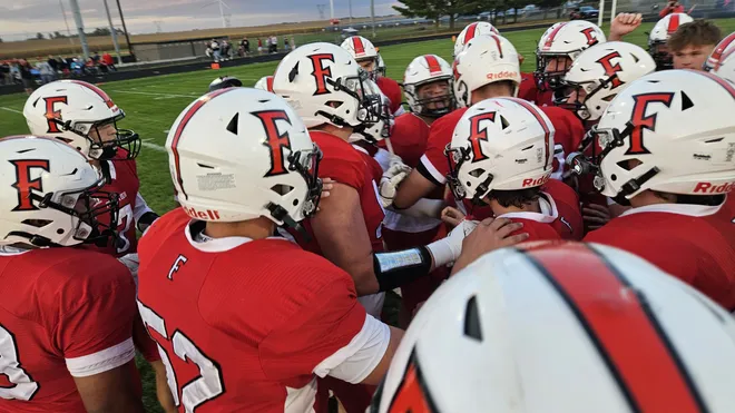 86637213007-frontier-football.webp.dd346514b550c7d0acc5f2e7a64f2697.webp