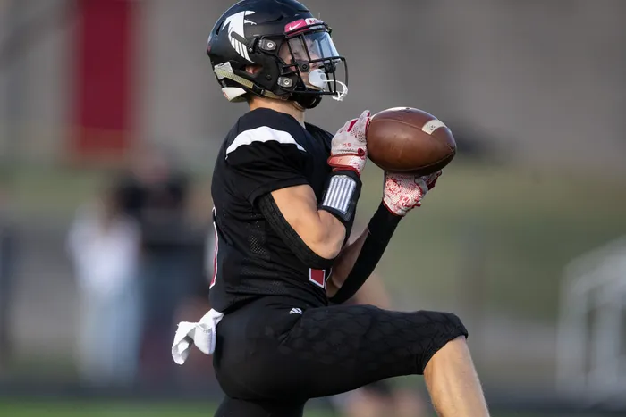 953970b9-23ac-45cb-a4ec-c433660674dc-LaVilleJohnGlennFB202110010006.webp.8729e2fb6b6339e6d577cc9a57f92247.webp